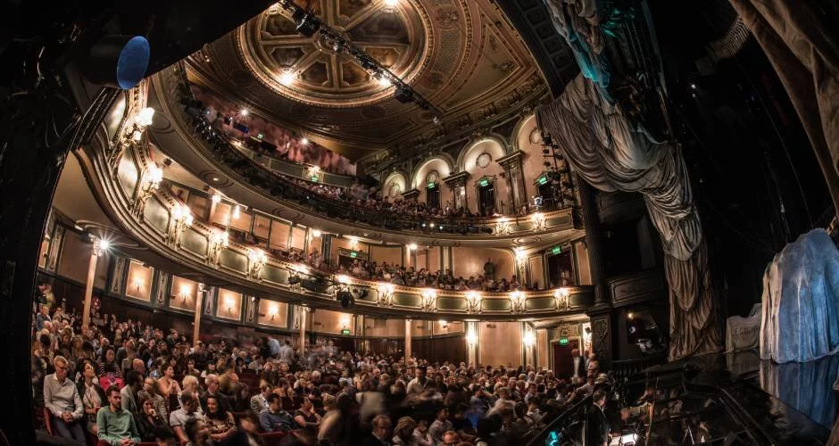 His Majesty's Auditorium - Ezra Blake