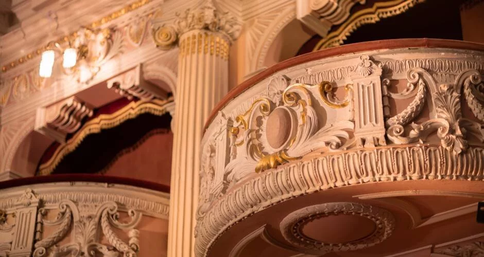 Shaftesbury Theatre Boxes